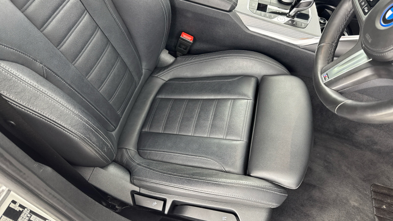 BMW 3 Series 330e M Sport 4dr Step Auto Saloon